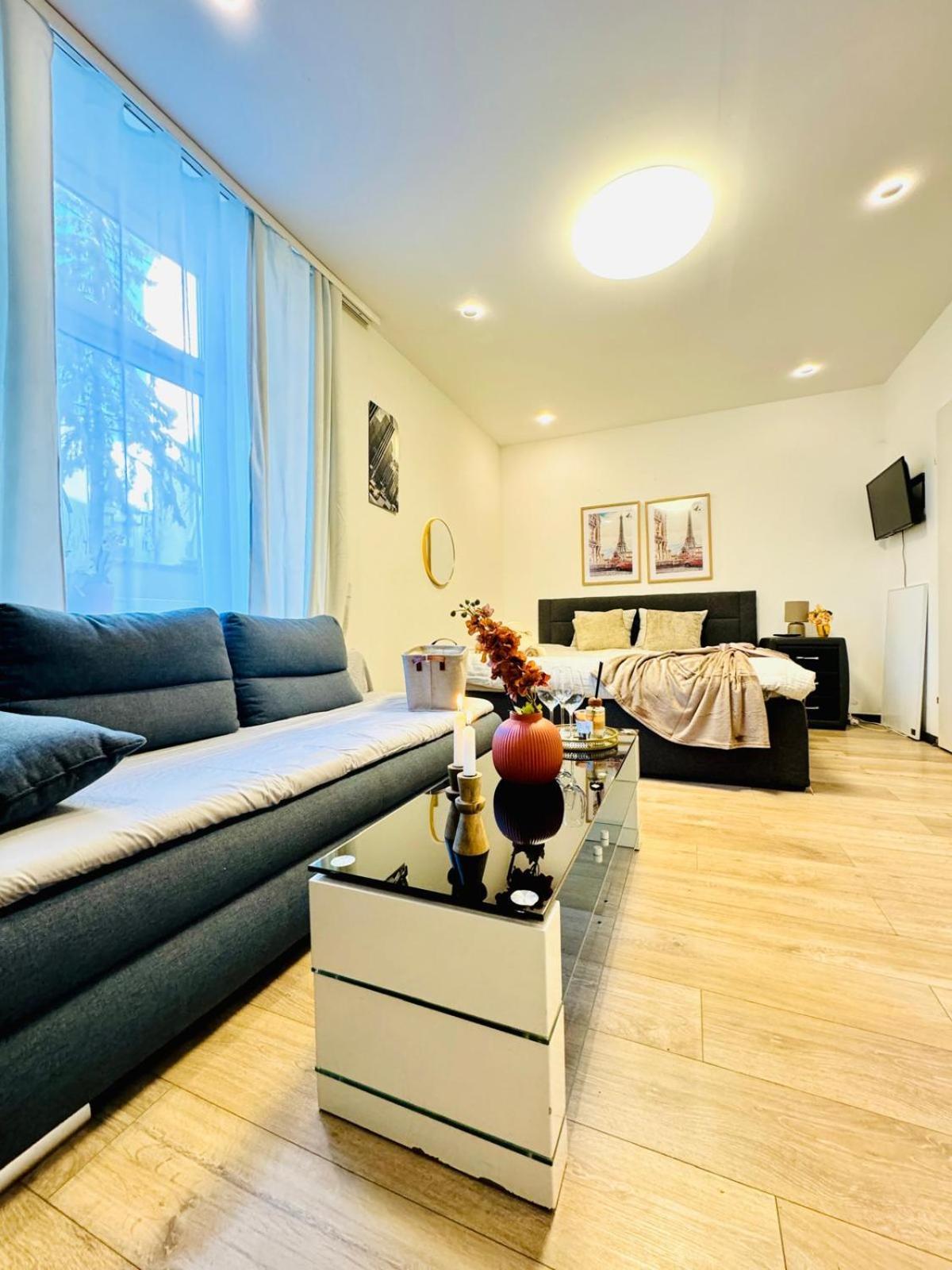 Central King Studio - 10 Mins Walk From Downtown 维也纳 外观 照片